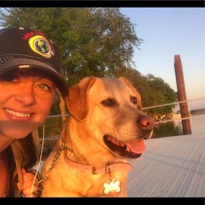 Meet your Posher, Betsie